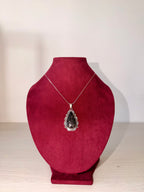 Piedra del Hechicero· Nuummita Gota